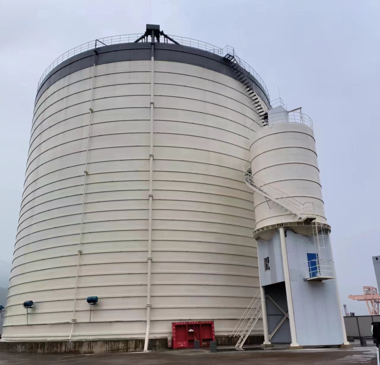 青羊10万吨水泥钢板库